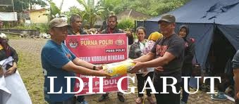 Peduli Korban Gempa Cianjur, Tim Jurnalis Polda Jabar Meluncur ke Cianjur Kirim Bantuan Logistik